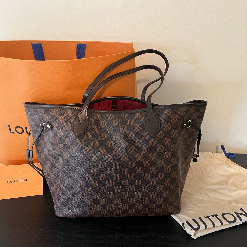 Louis Vuitton Neverfull MM